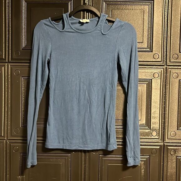 Reiss laurel top